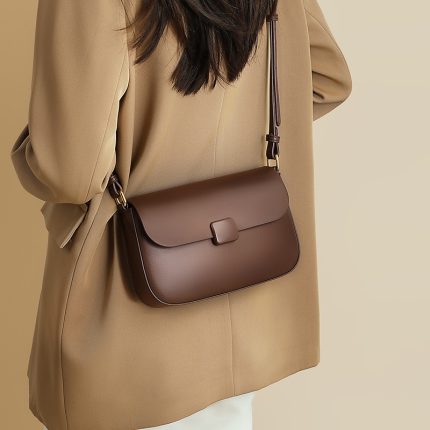 2025 Women's Tofu Bag - New Autumn/Winter Crossbody Armpit Bag, Small Square Genuine Leather, Luxe Style